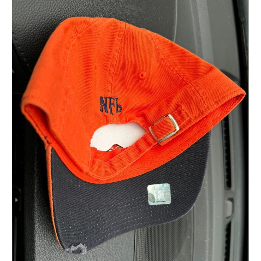 NFL Distressed Script Chicago Bears Adjustable Cap/Hat - Picture 3 of 7